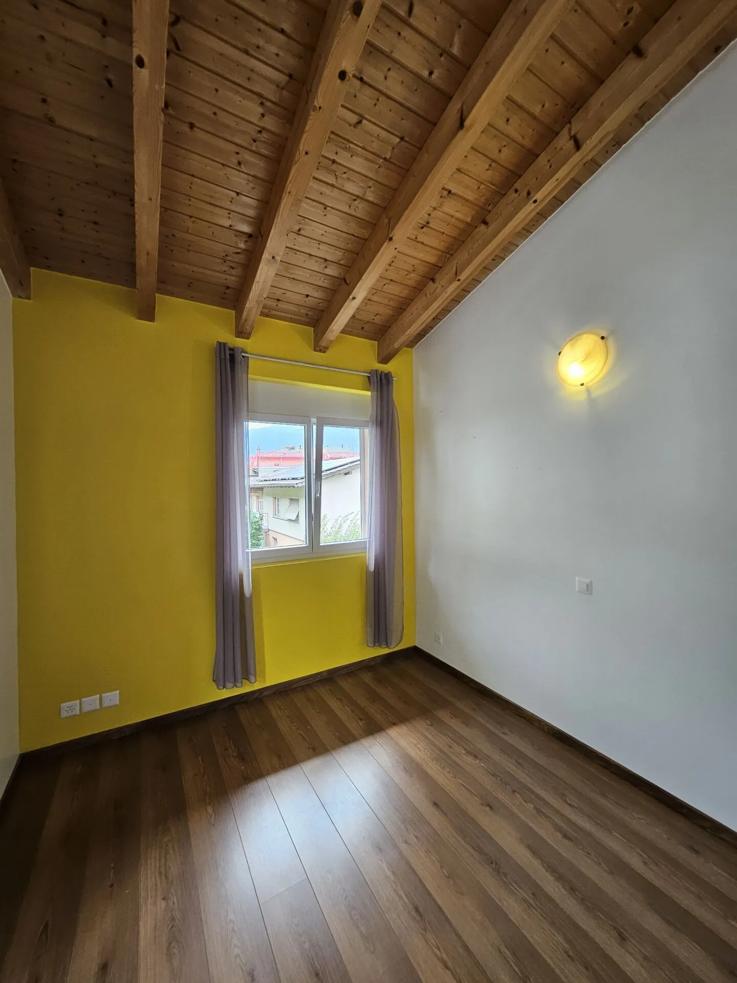 Geräumige 5.5-Zimmer-Wohnung - Foto 9 von 12