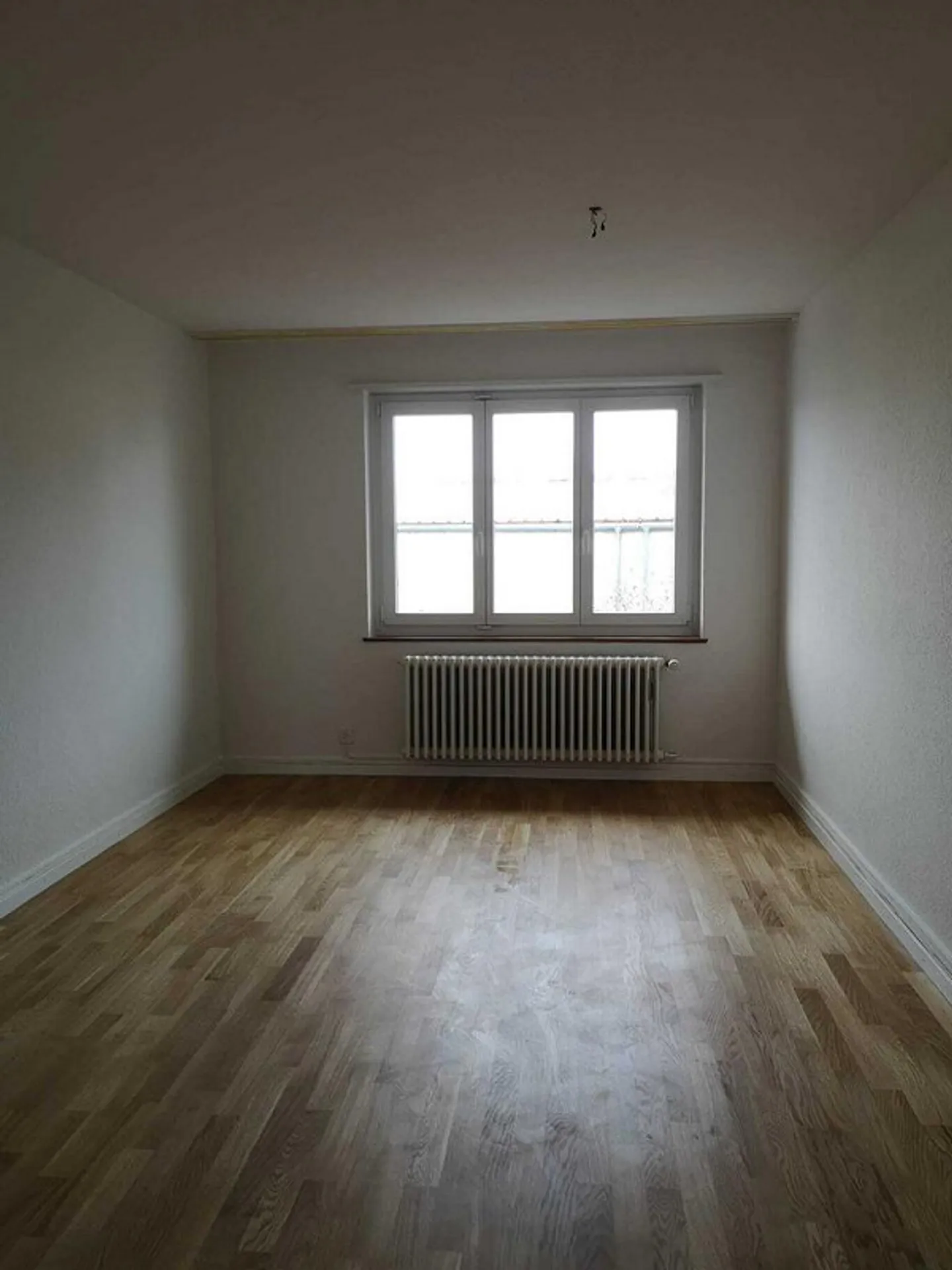 Appartement spacieux dans un emplacement idéal - Photo 11 sur 12