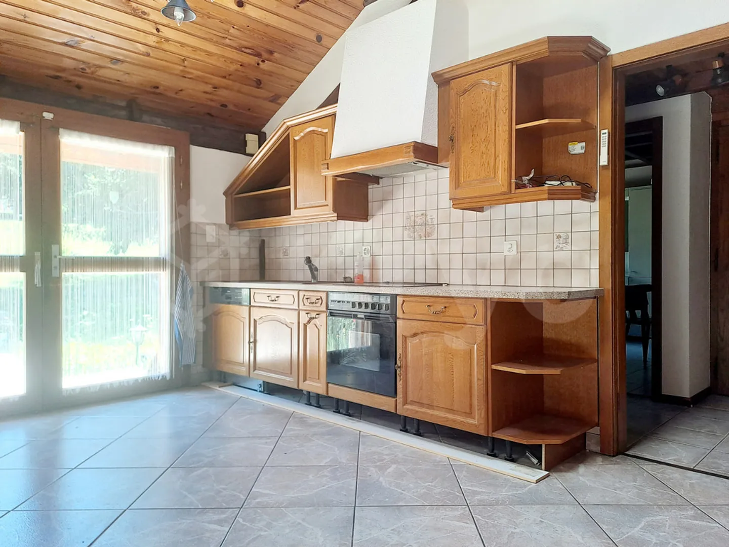 Charmant appartement 4.5 pièces - Photo 3 sur 9