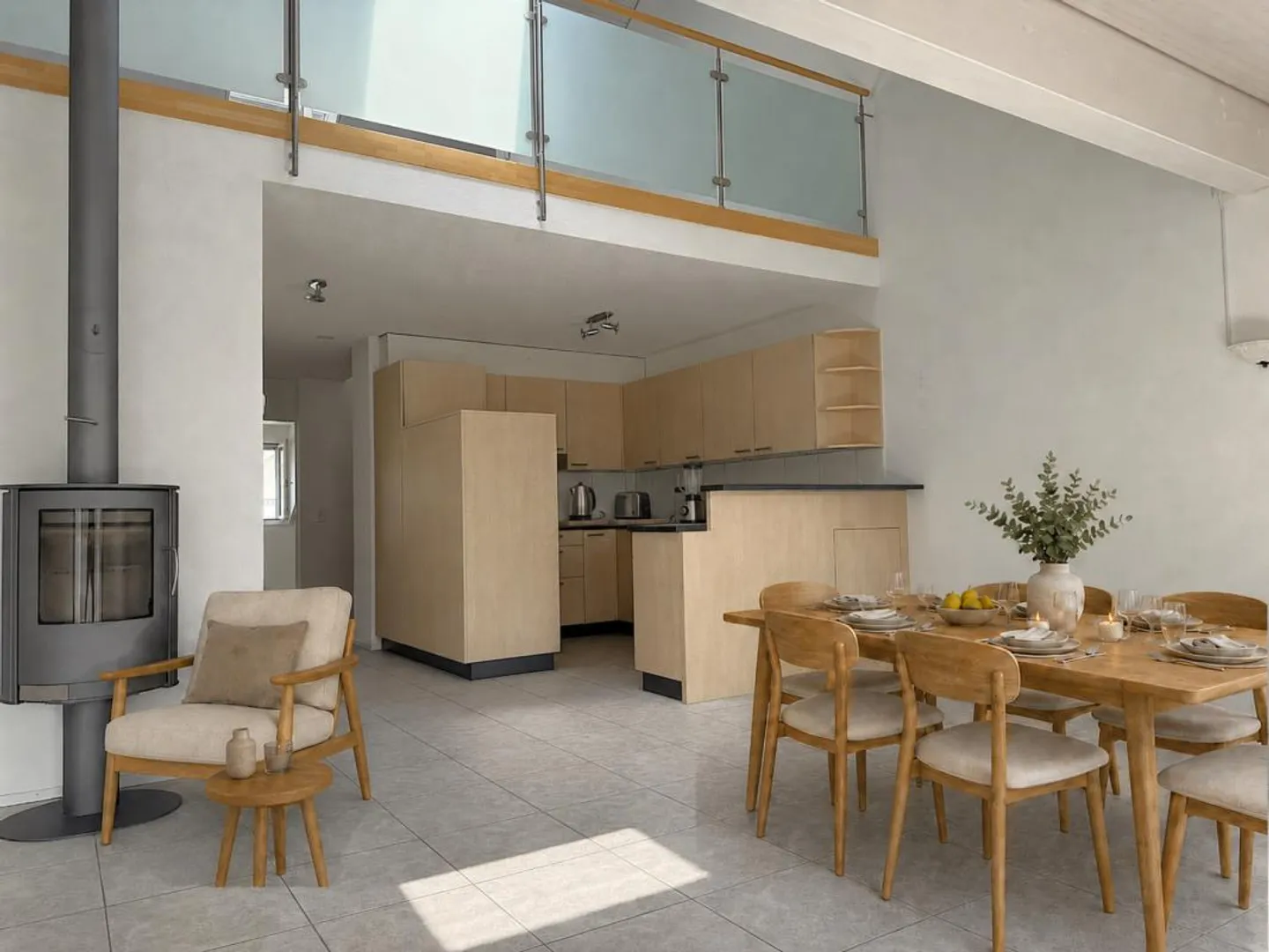 Charmante Duplexwohnung mit Galerie - Foto 2 von 15
