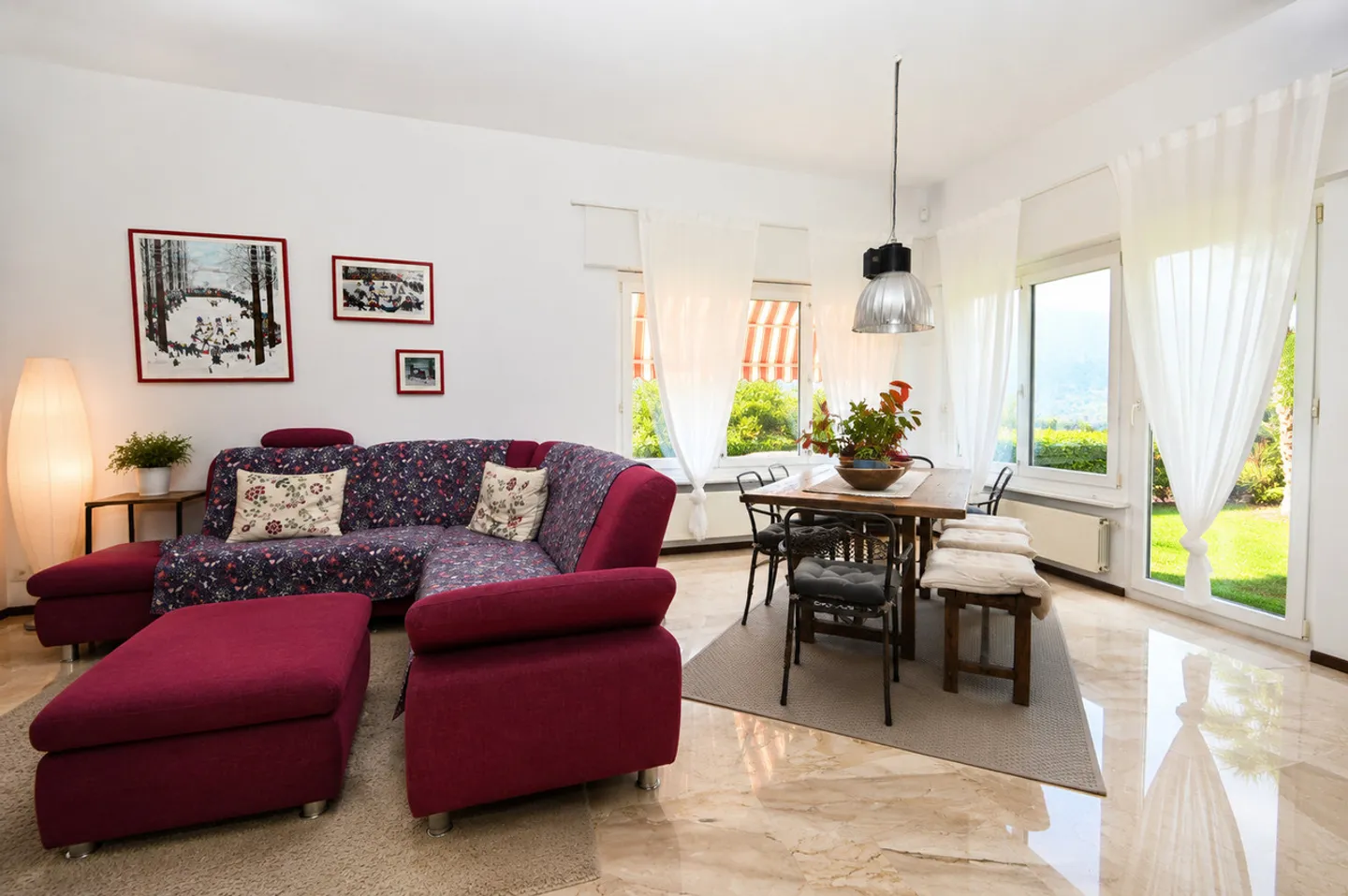An Oasis of Tranquility: Villa with Pool and Panoramic View - Photo 8 of 20