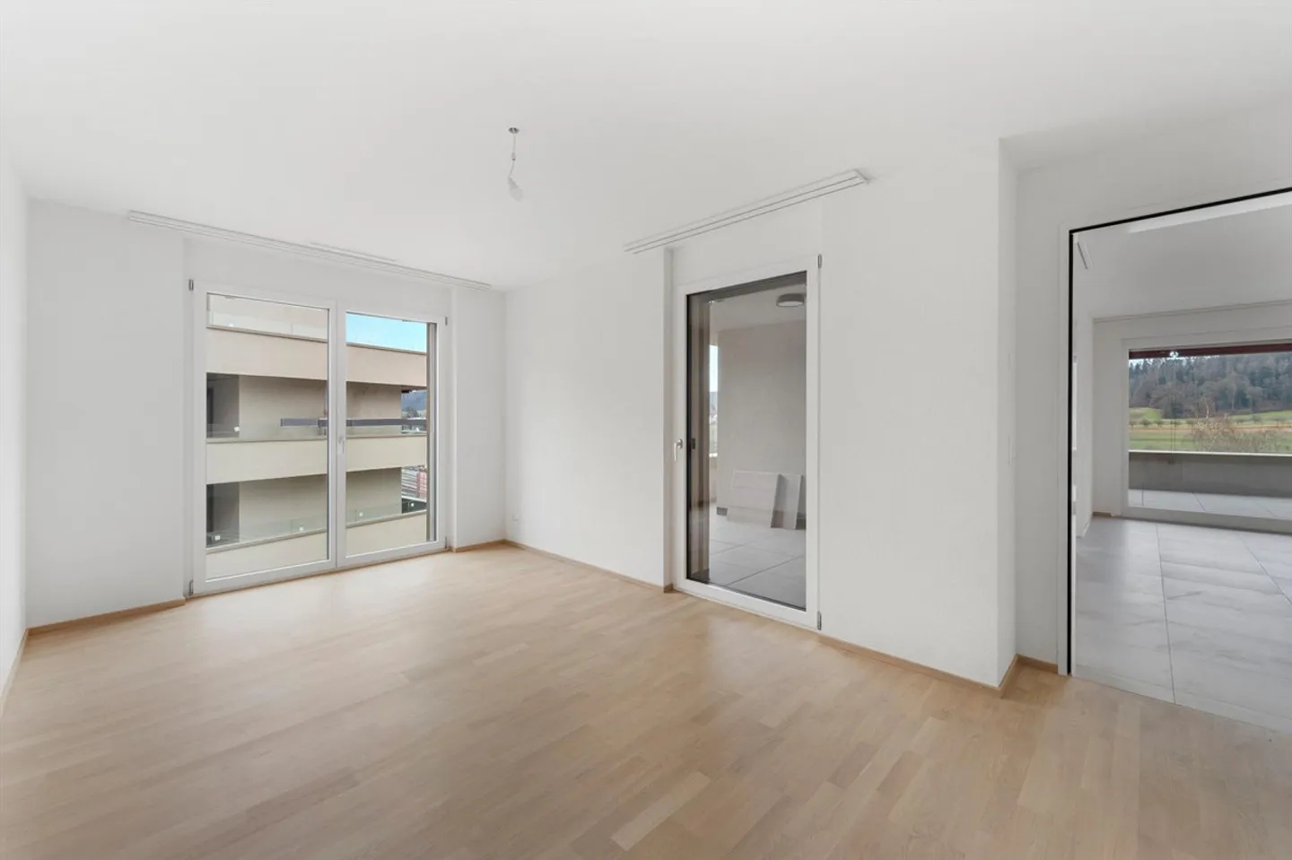 LOCATAIRE RECHERCHÉ - IMMÉDIATEMENT OU SUR RENDEZ-VOUS! - Photo 10 sur 13