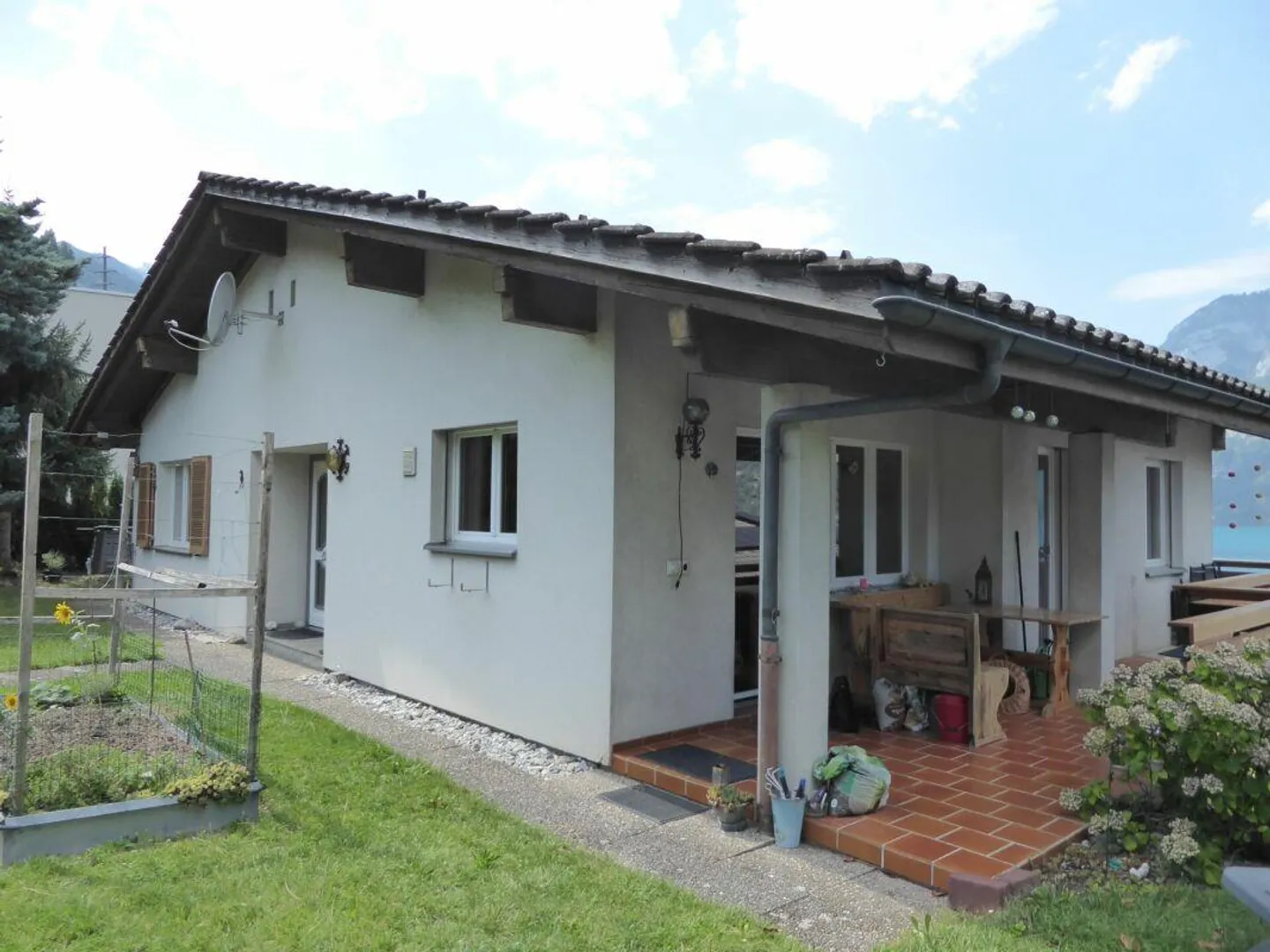 Charmantes Einfamilienhaus mit Seesicht - Foto 3 von 23