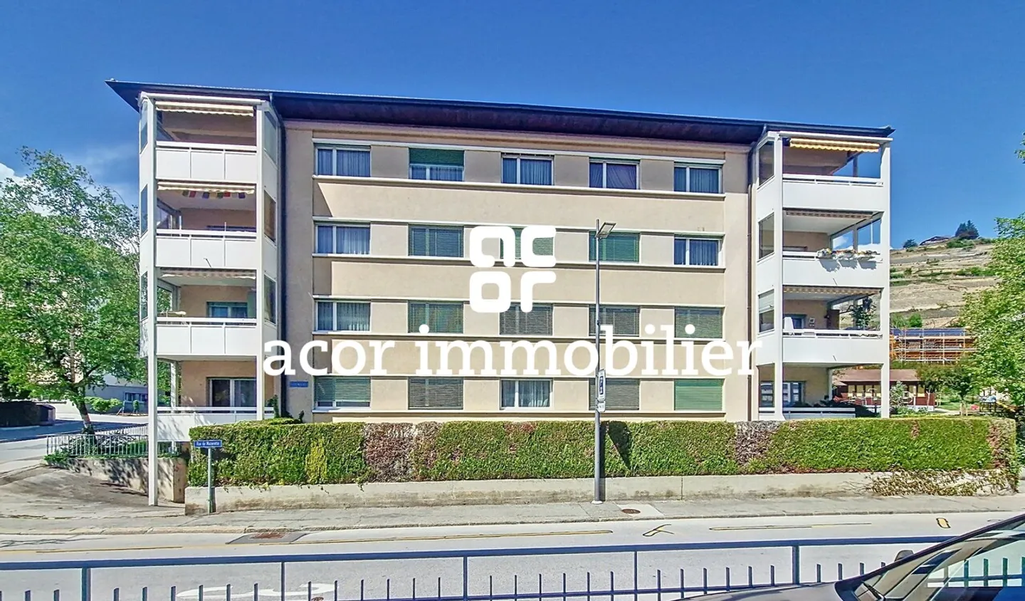 Spacious 4.5 Room Apartment in the Desirable Platta District in Sion! - Photo 6 of 6