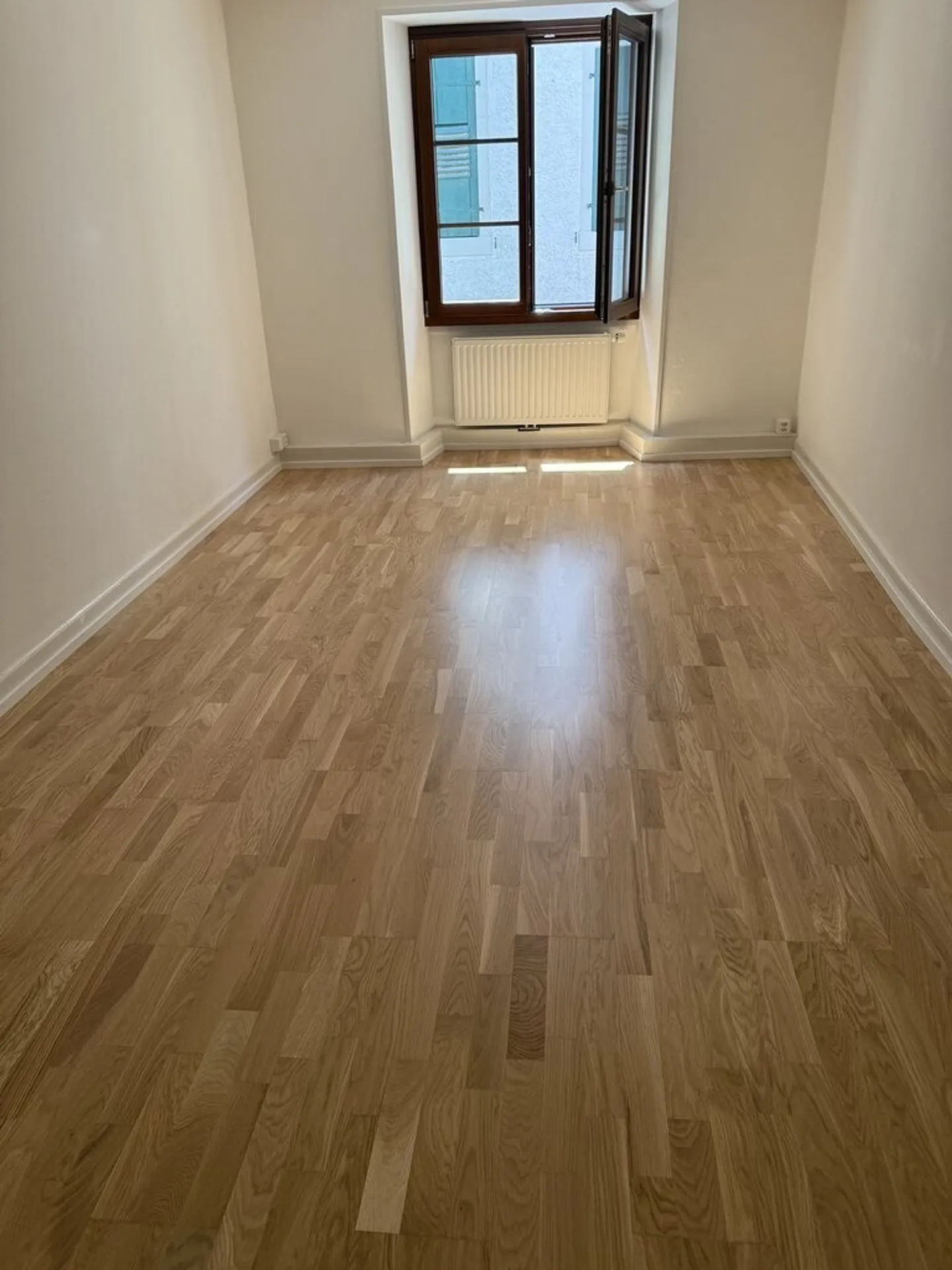 Charming Apartment in Cully - Photo 5 of 8
