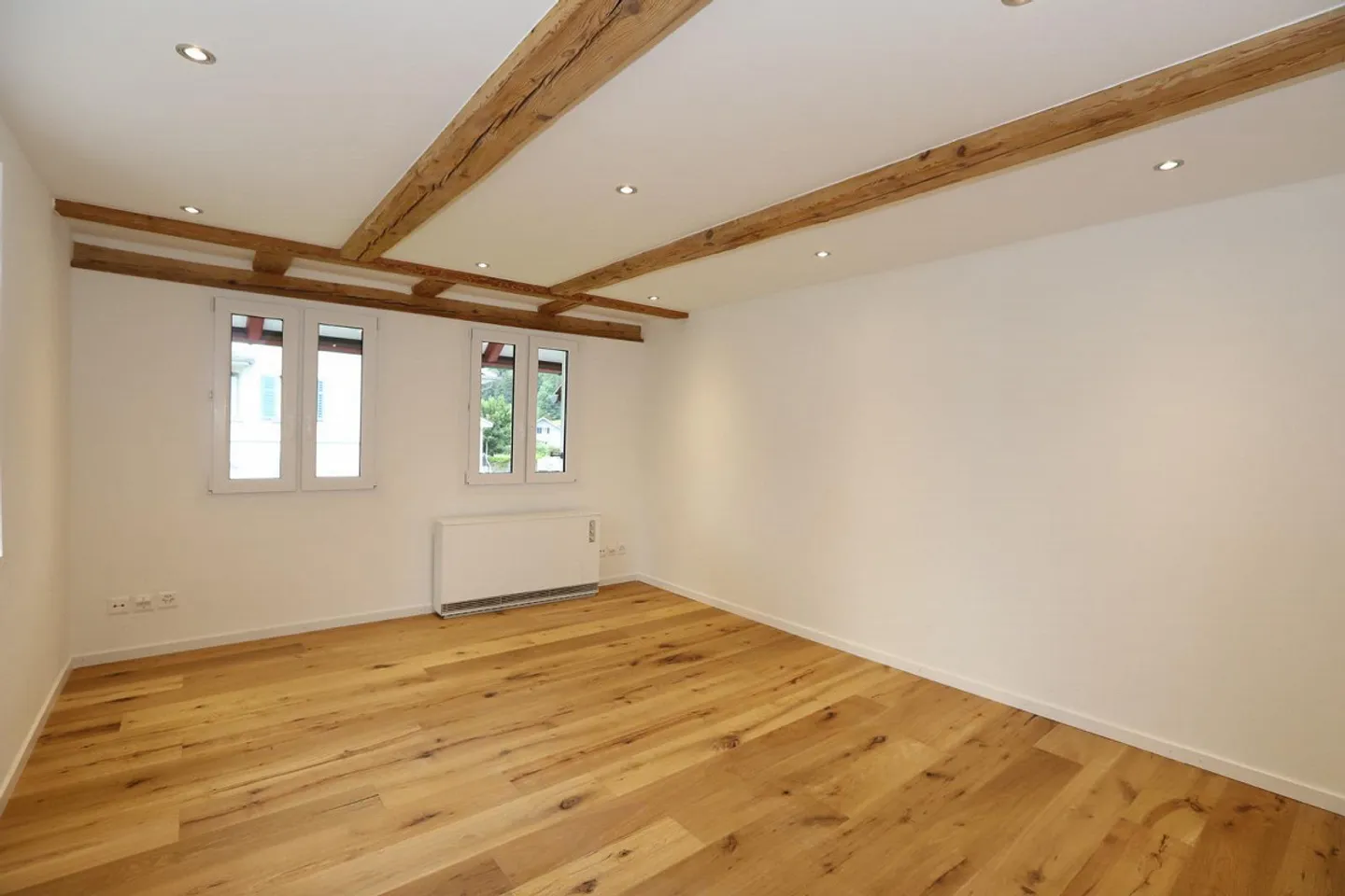 3.5-Room Townhouse with Large Garden in Kollbrunn - Photo 6 of 15