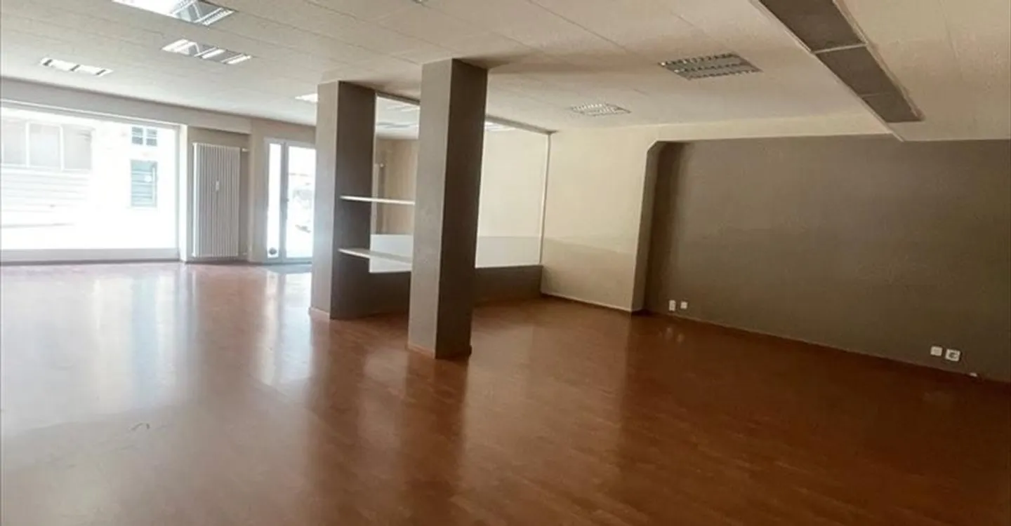 Espace Commercial de Premier Choix - Photo 3 sur 6