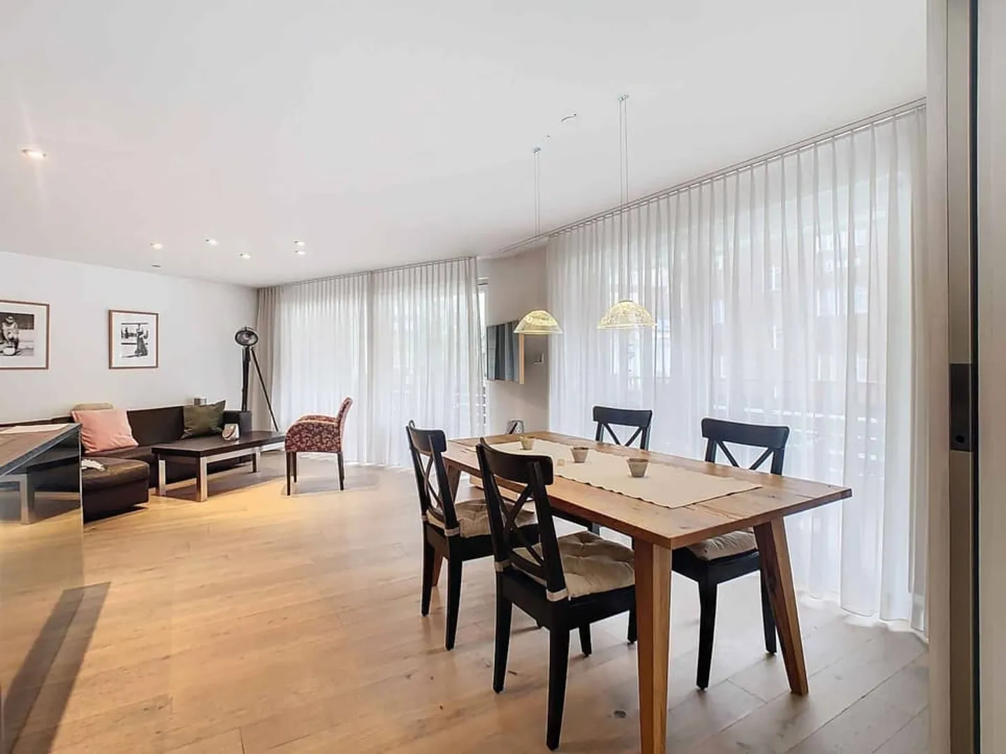 Fantastische 3,5-Zimmer-Wohnung mit Matterhornblick - Foto 1 von 13