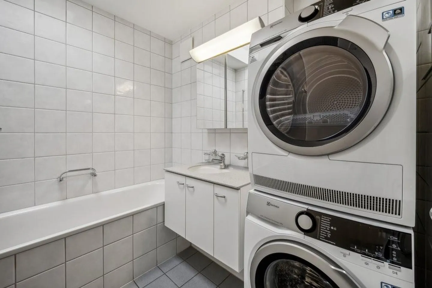 Familienfreundliche Wohnung in Geroldswil - Foto 8 von 12