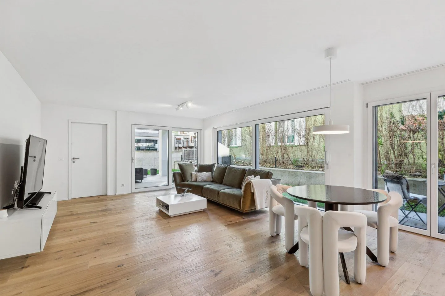 Idylle pur: Wohnung mit einladendem Gartenambiente - Foto 2 von 4