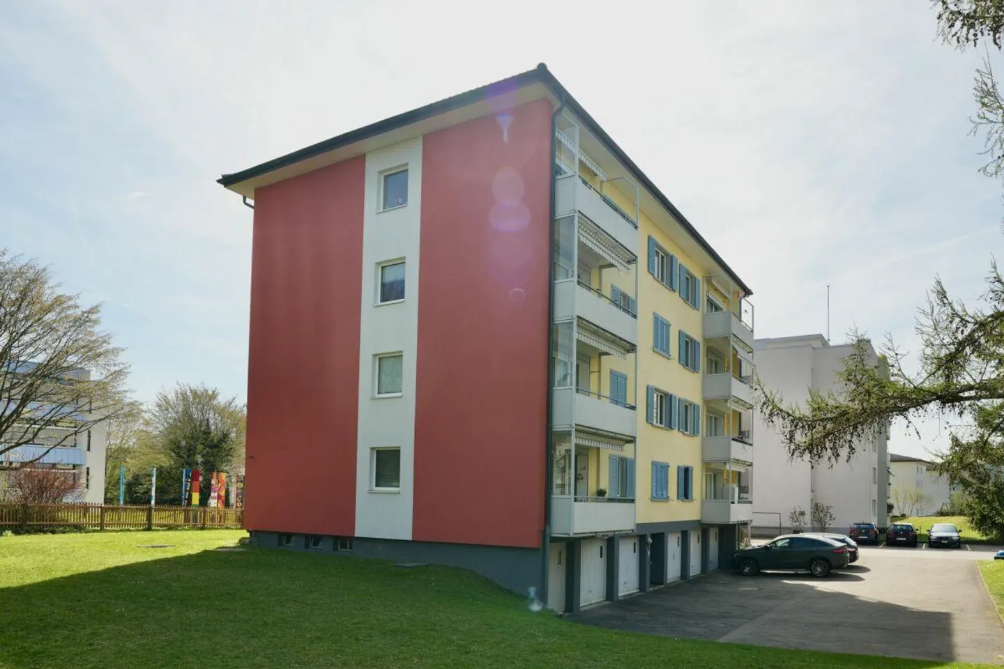 Appartement familial à Wil vous attend ! - Photo 1 sur 8