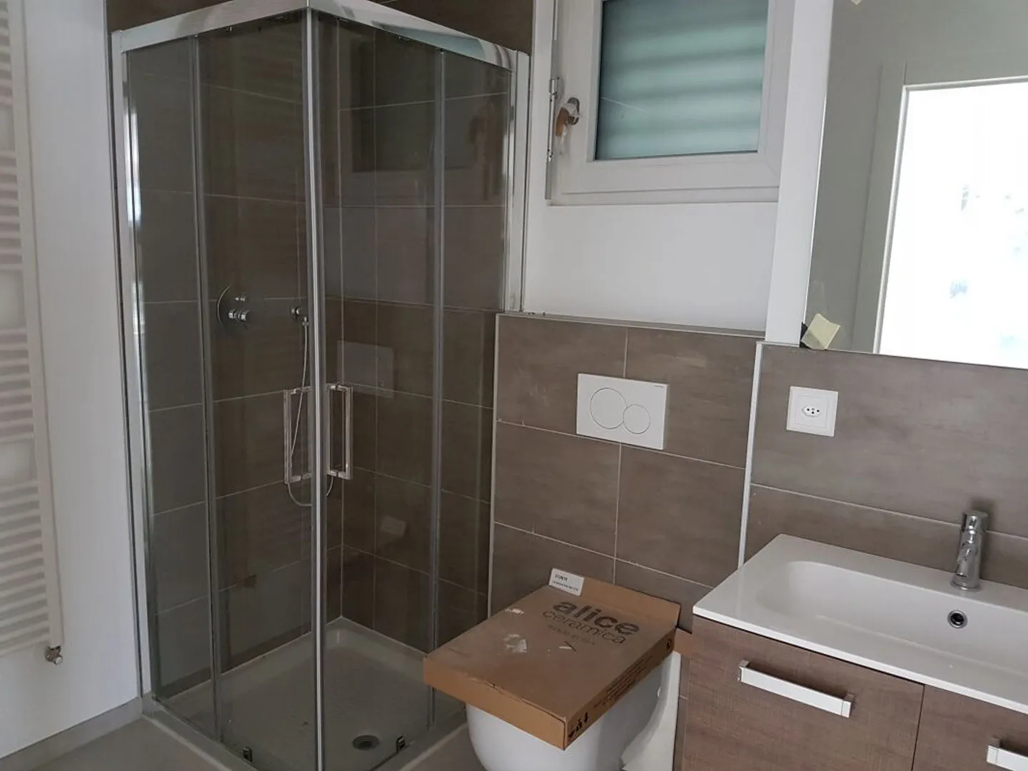 3 1/2 Room Apartment with Terrace and View of Lake Maggiore - Photo 8 of 9