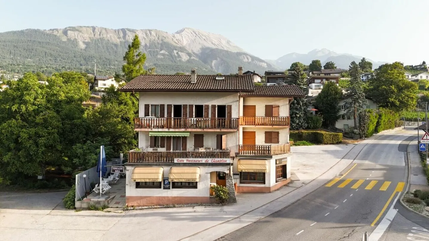 Edificio di rendimento - Foto 9 di 9