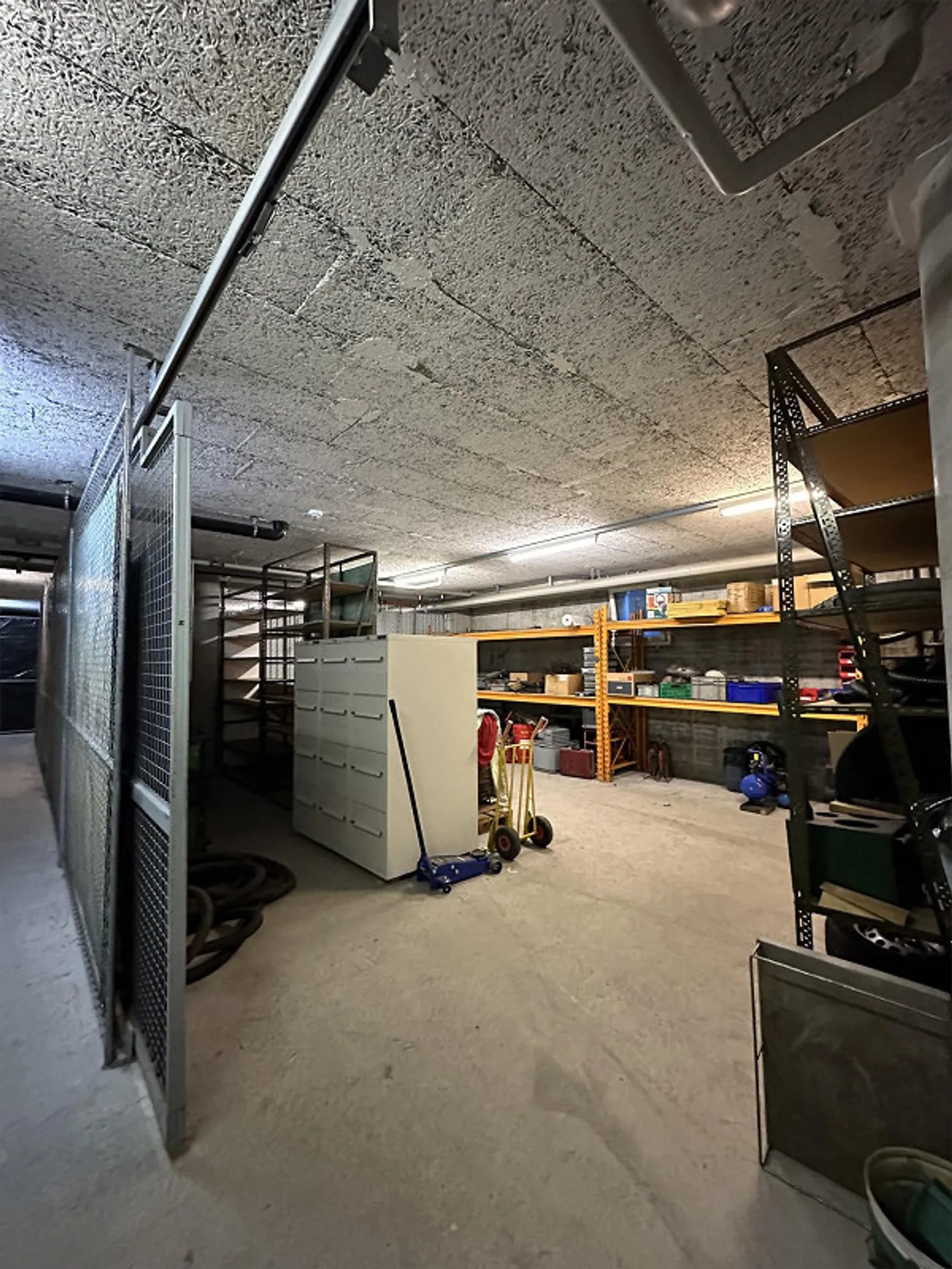 Sala commerciale - Foto 8 di 10