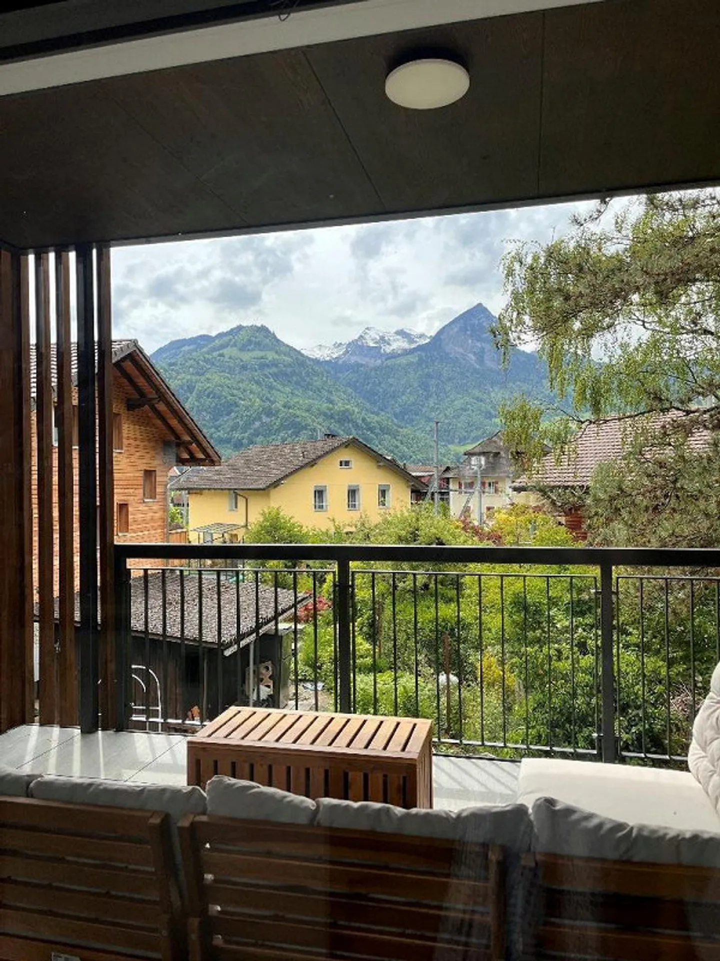 Appartement moderne de 4,5 pièces disponible à partir du 1er juillet 2026 - Photo 2 sur 7