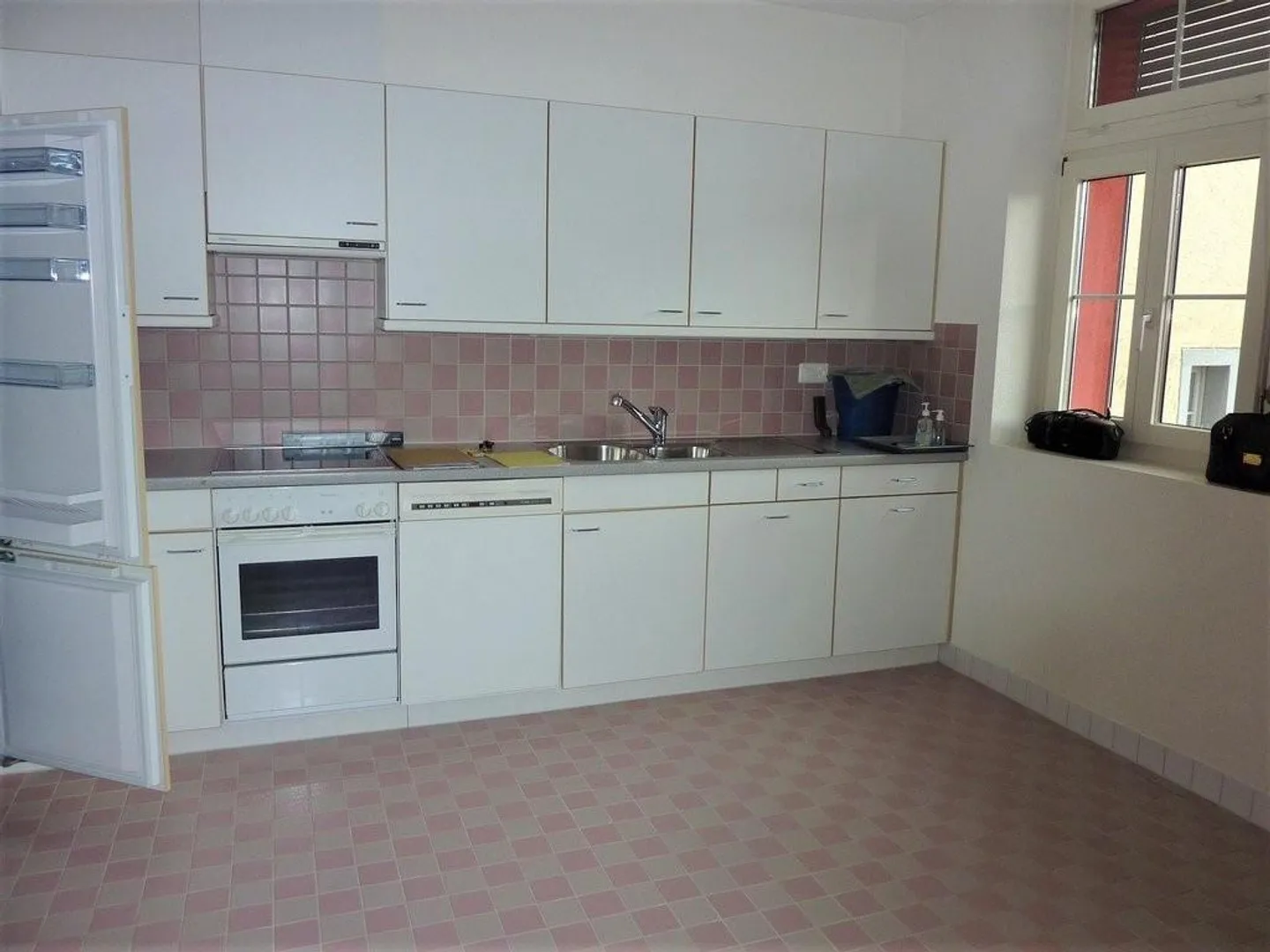 Ampio appartamento duplex nella città vecchia - Foto 3 di 10