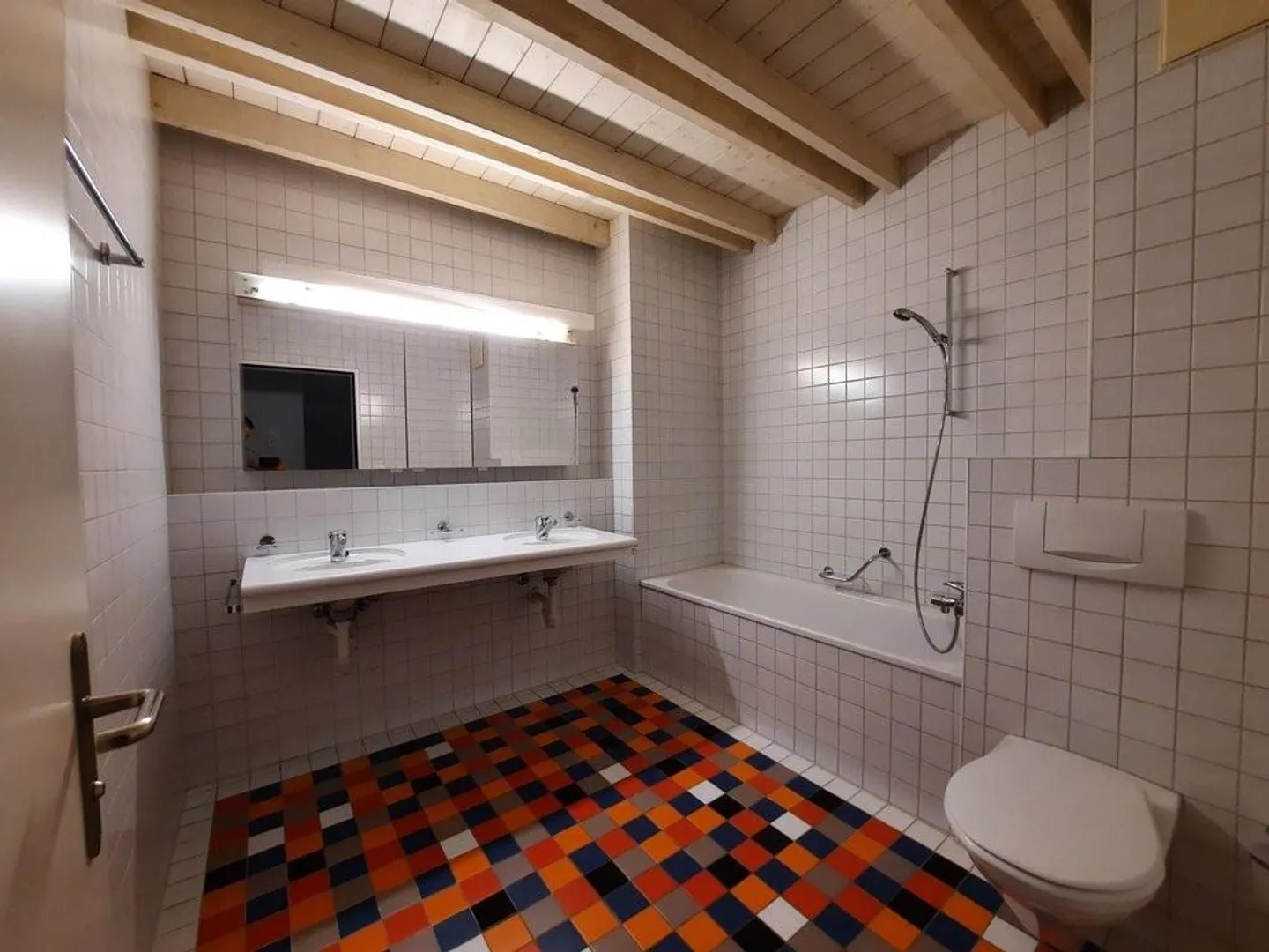 Ampio appartamento duplex nella città vecchia - Foto 5 di 10