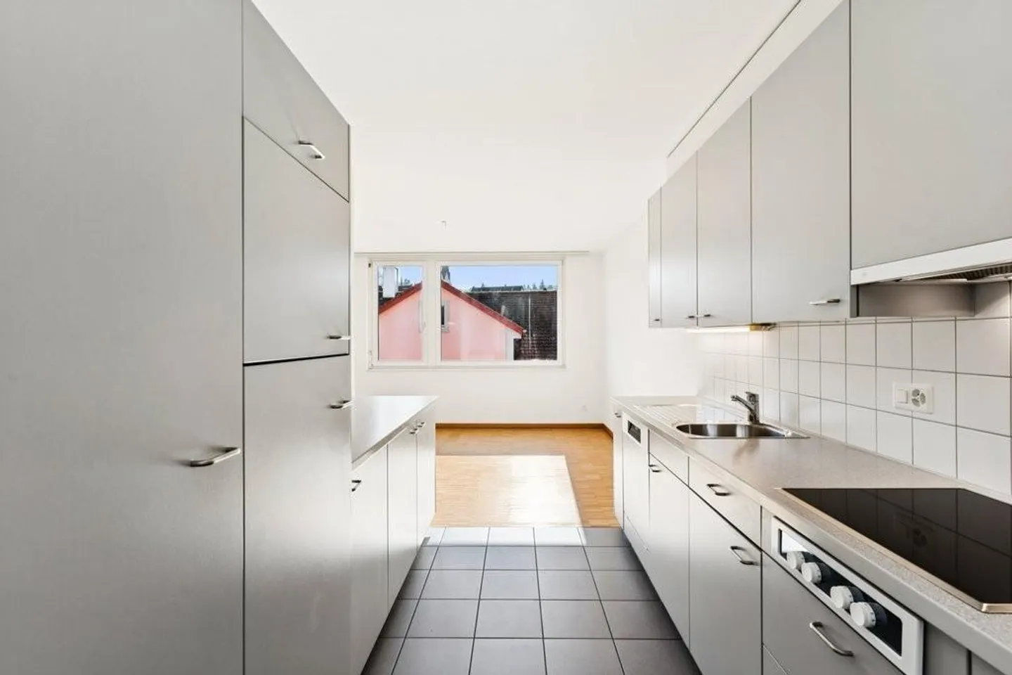 Grosszügige Wohnung in Lachen - Foto 5 von 12