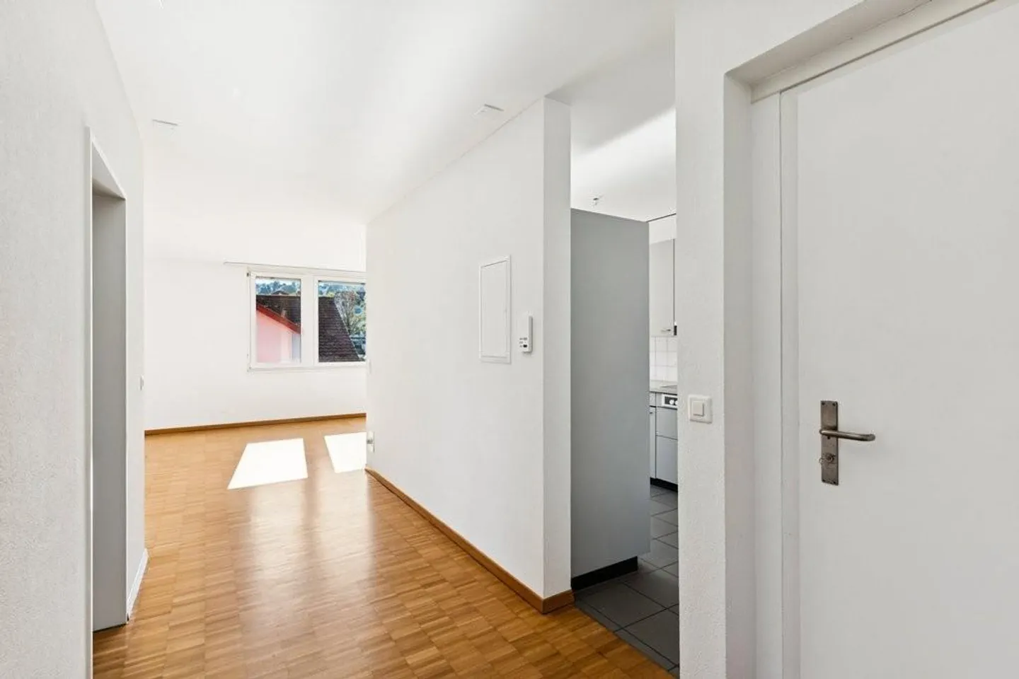 Grosszügige Wohnung in Lachen - Foto 10 von 12