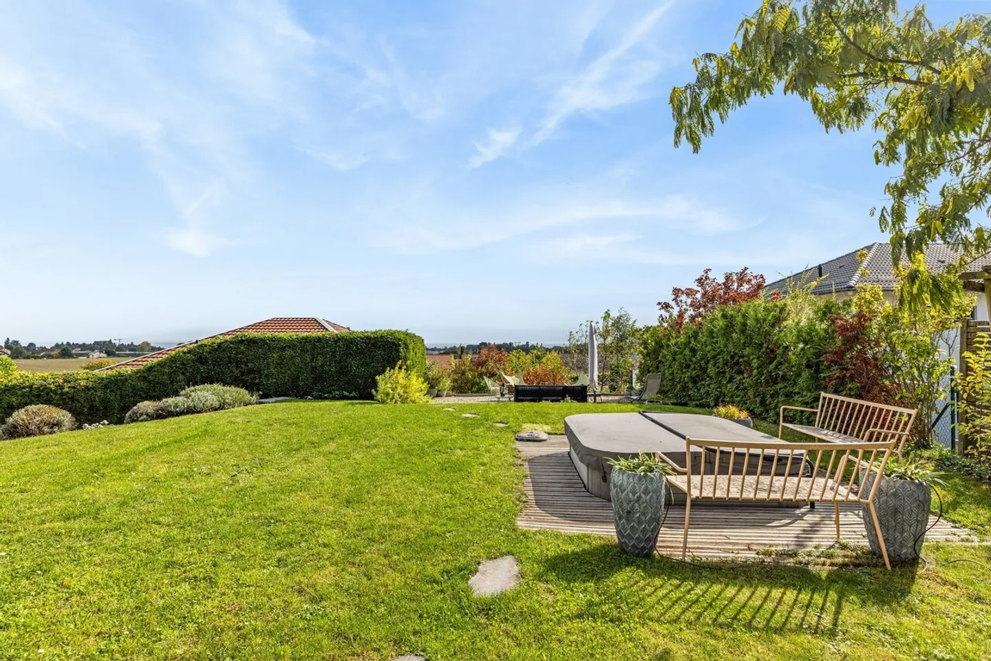 Villa individuelle avec vue panoramique sur le lac Léman - Photo 1 sur 14