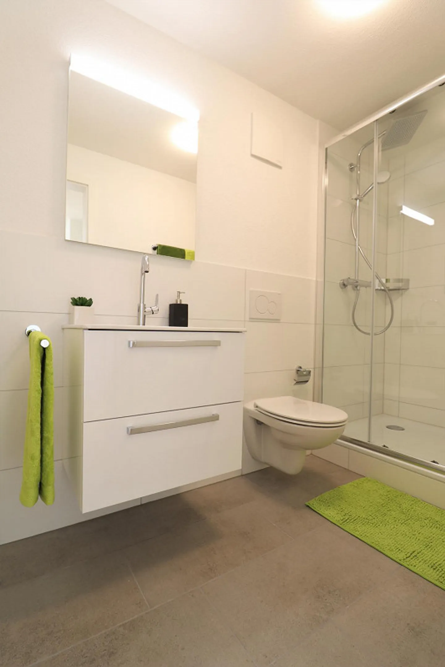 Appartement moderne de 1,5 pièce dans un immeuble multifamilial entièrement rénové - Photo 6 sur 9