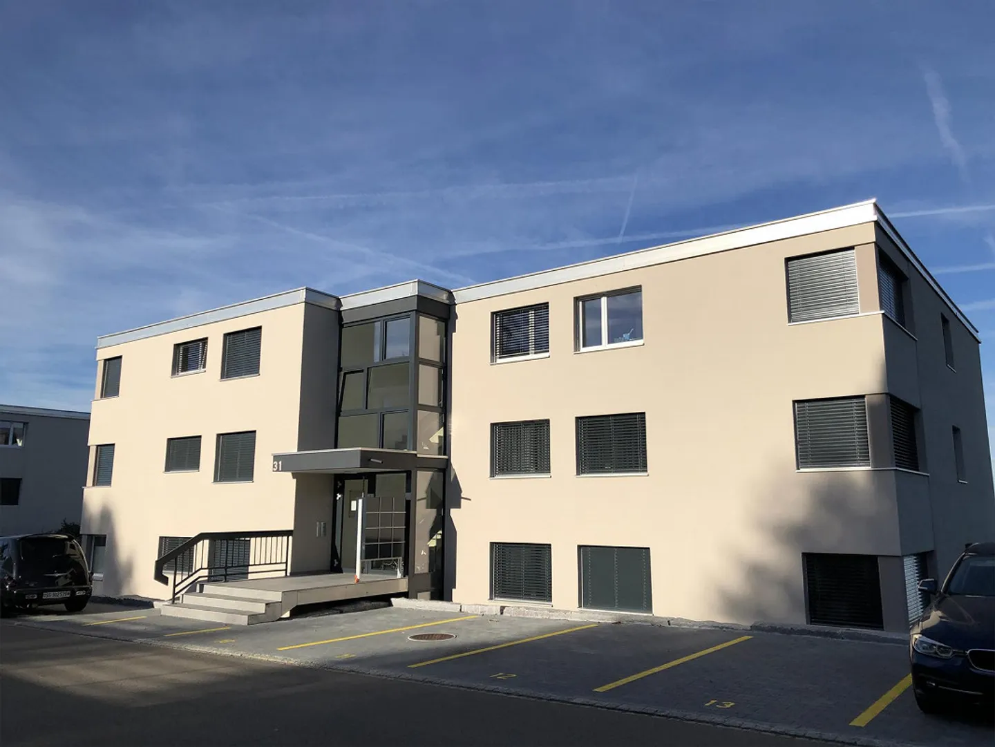 Appartement moderne de 1,5 pièce dans un immeuble multifamilial entièrement rénové - Photo 8 sur 9