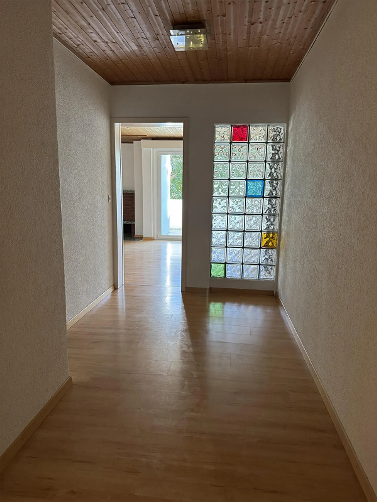 2 1/2 Room Apartment - Photo 6 of 7