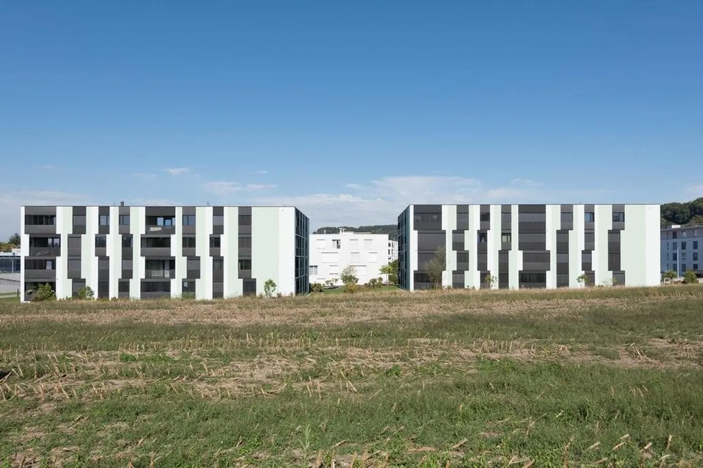 Un Début d'Appartement Heureux - Photo 8 sur 8