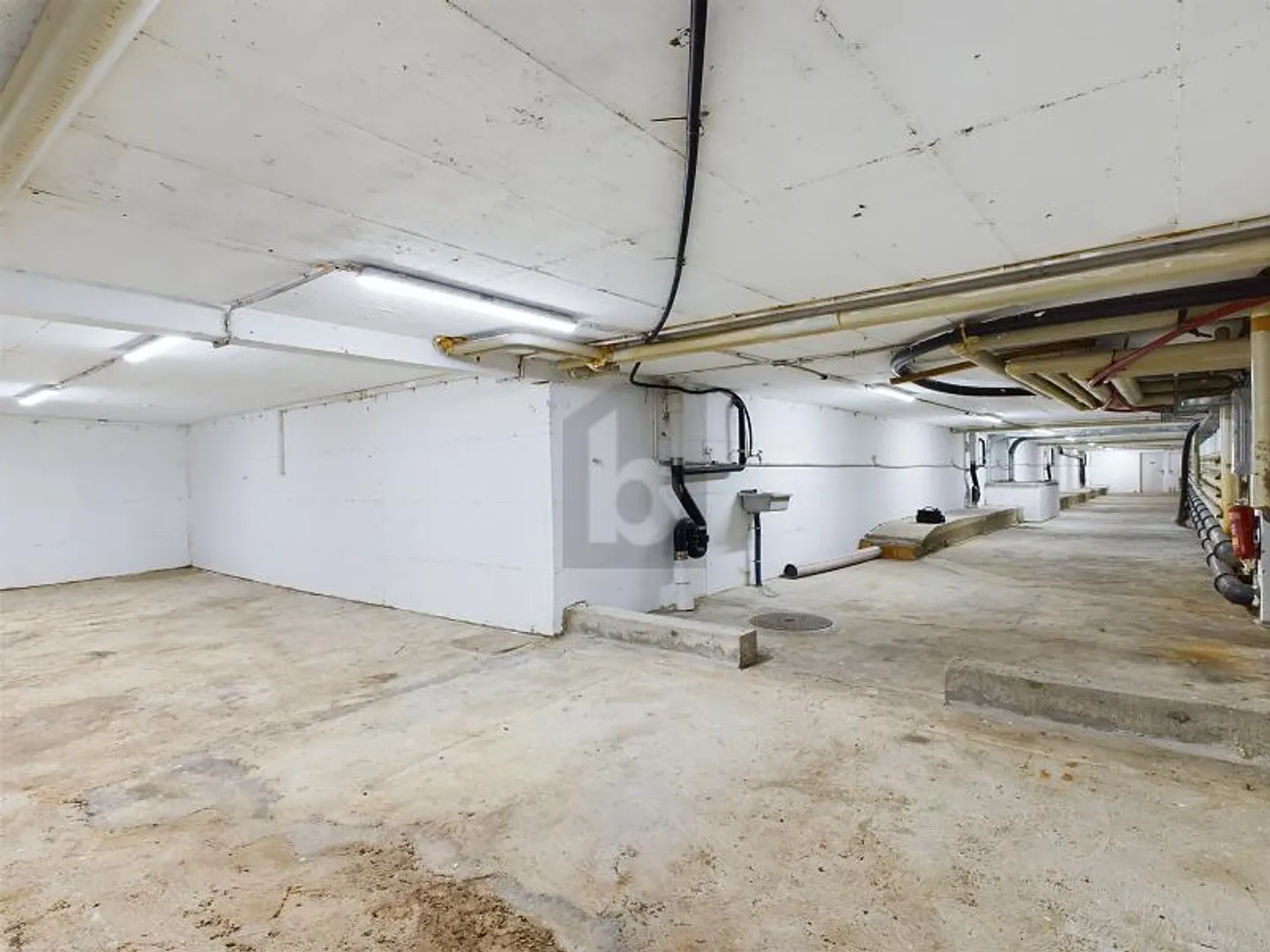 Espace de stockage à louer - Photo 1 sur 6