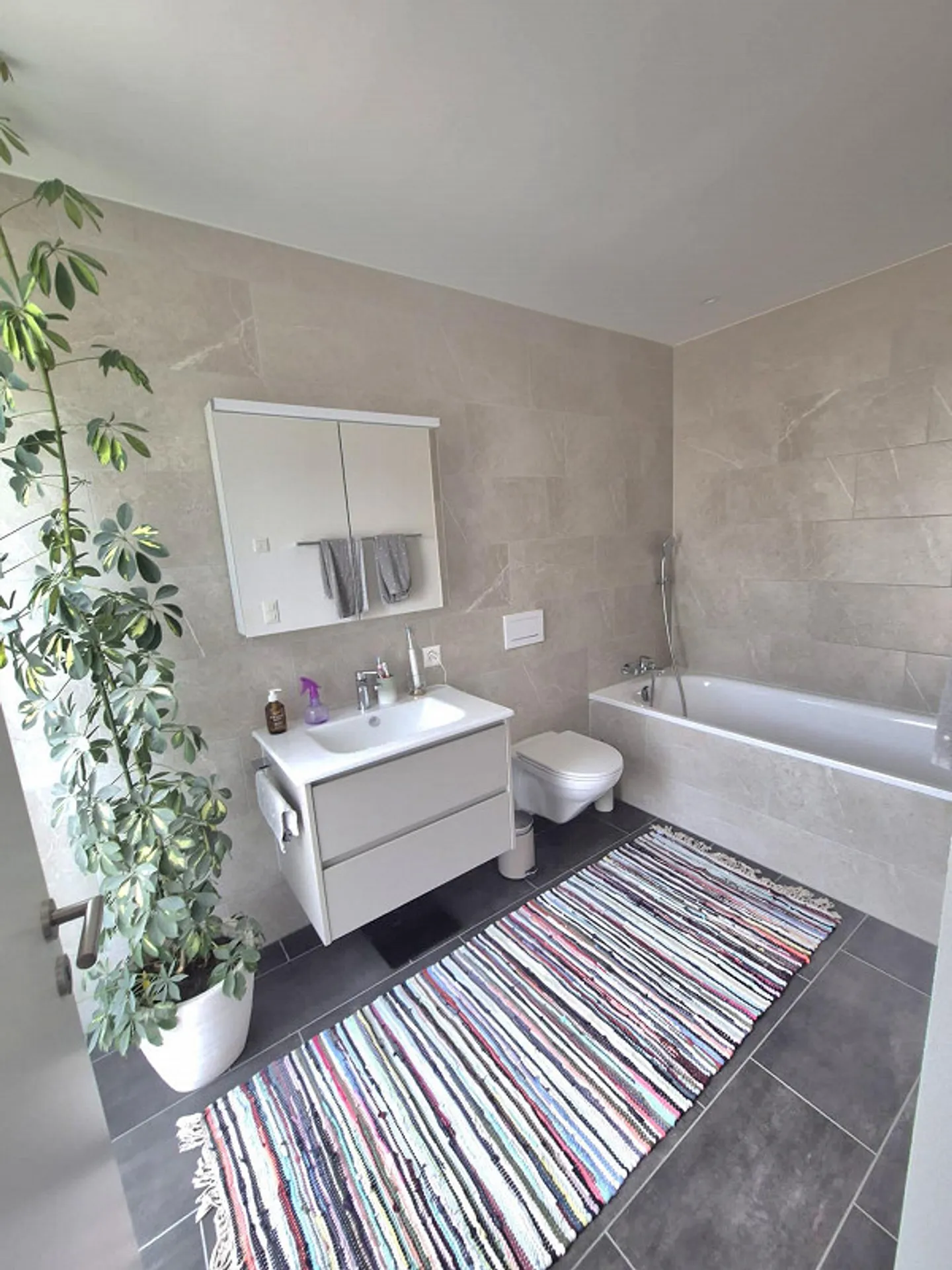 Luxuswohnung mit Terrasse - Foto 7 von 10