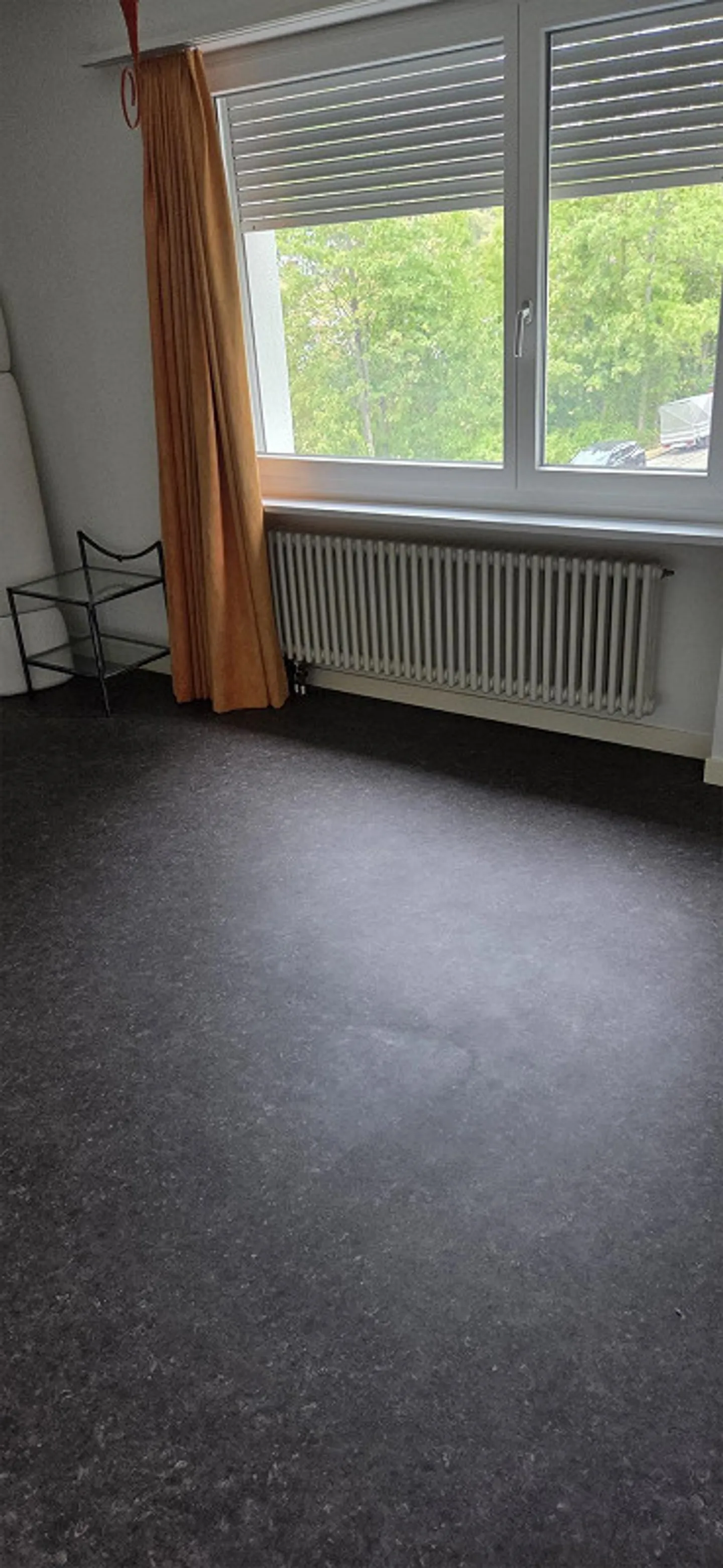 Appartement ensoleillé de 4 pièces à Waldenburg avec balcon - Photo 15 sur 16