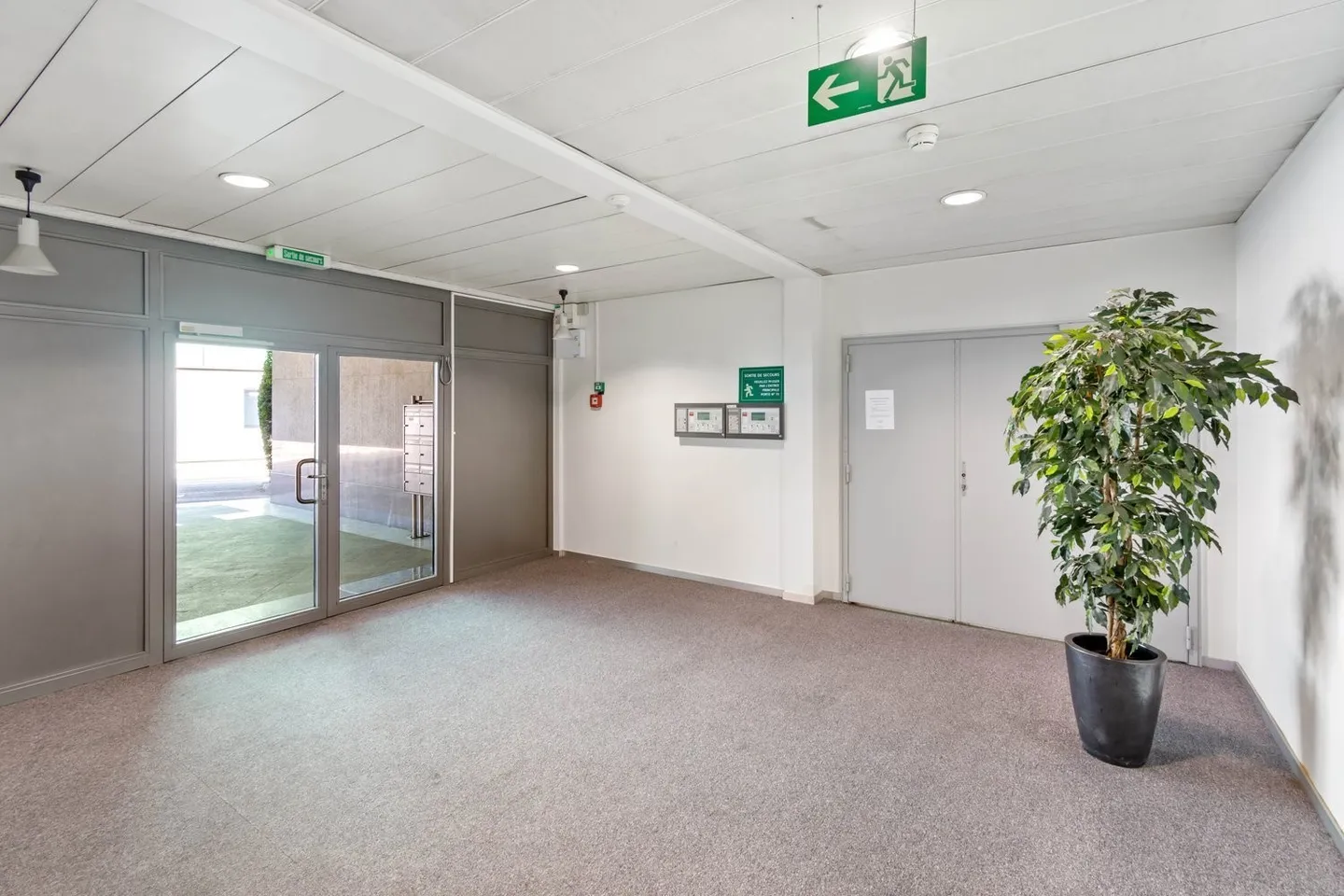 Bureaux à louer à Genève - Photo 4 sur 10