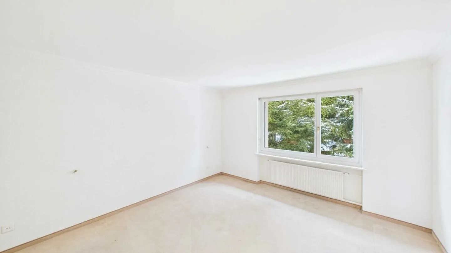 Detached House in the South Quarter - Photo 8 of 9