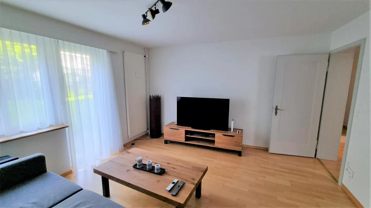 3-room apartment with garden seating area - Photo 1 of 12