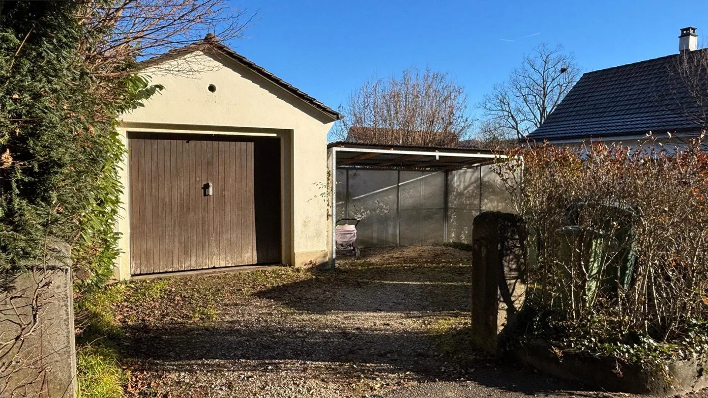 Maison individuelle de 10 pièces avec grand jardin et réserves d'utilisation - Photo 9 sur 29