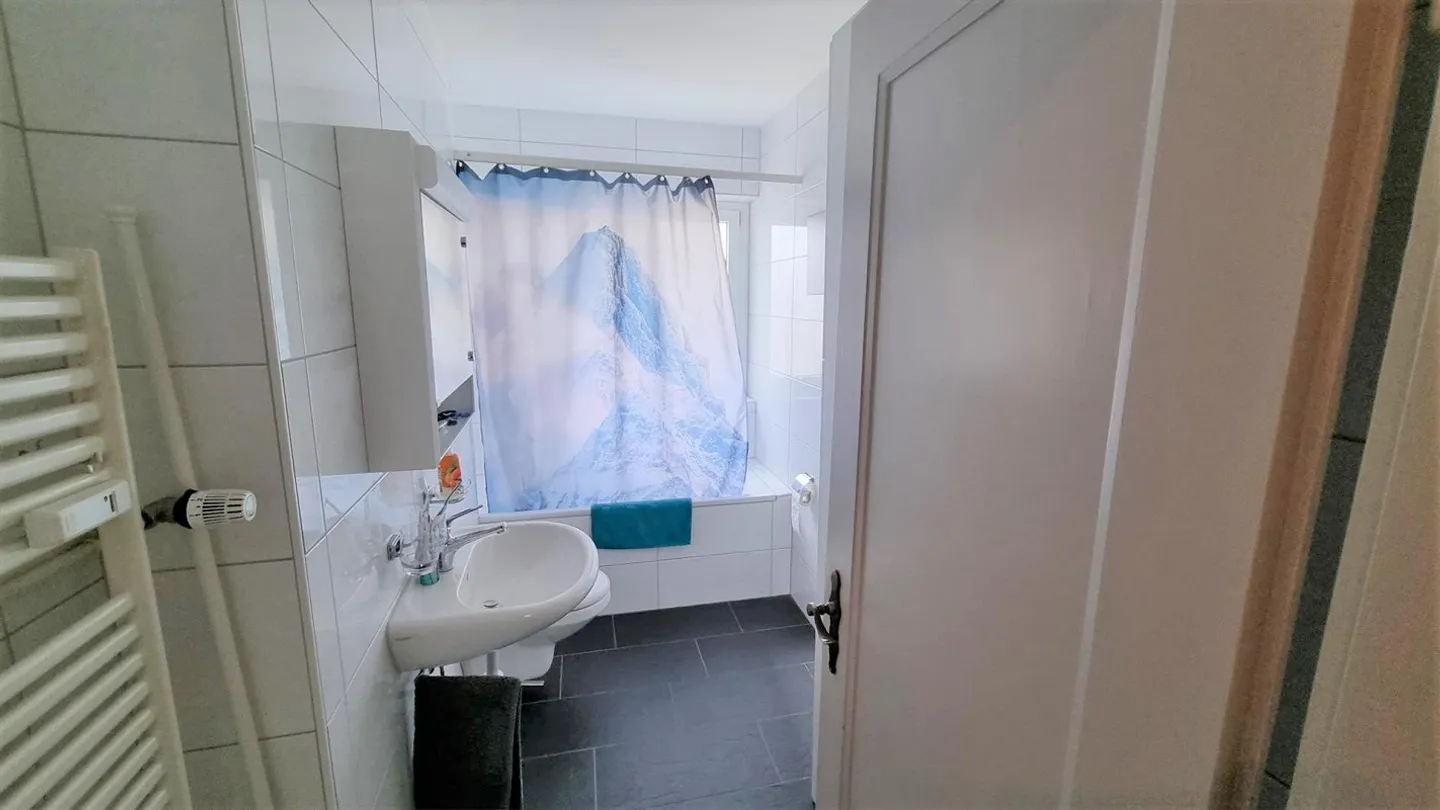 3-room apartment with garden seating area - Photo 9 of 12