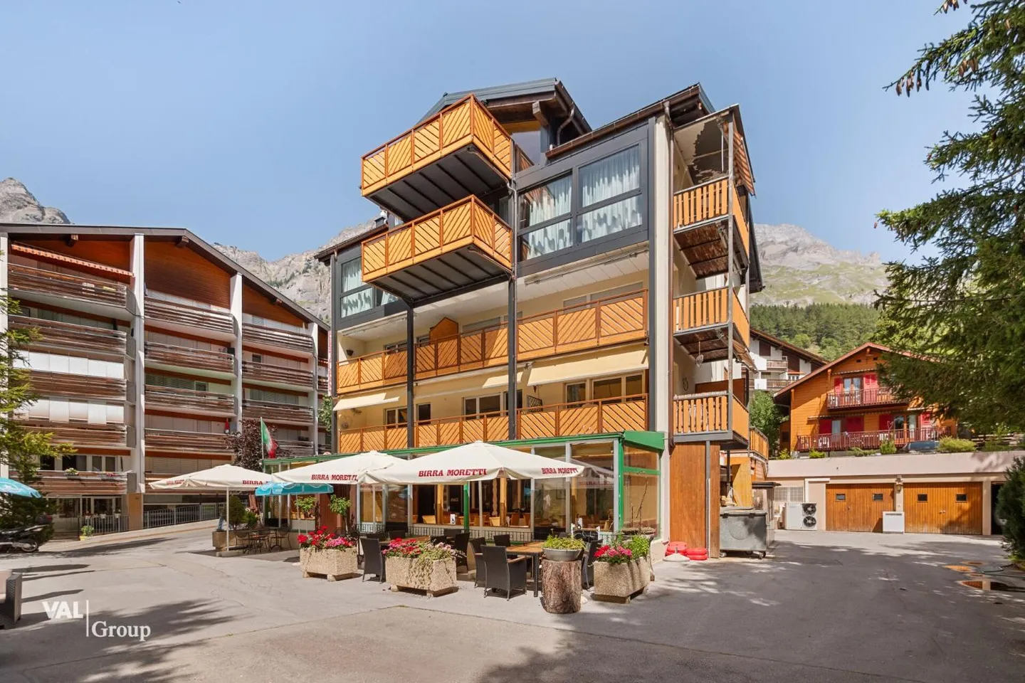 Charmant restaurant à Leukerbad - Photo 1 sur 13