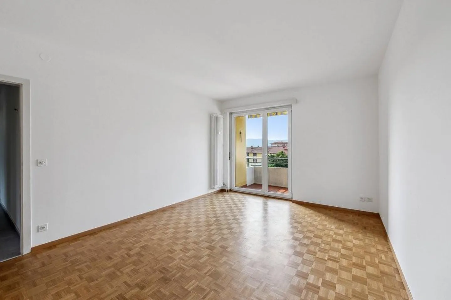 Spacious 4.5 Room Apartment Bright and Spacious - Photo 5 of 10
