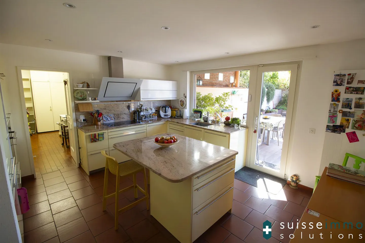 Vezia, Komfortable Doppelhaushälfte mit Garten - Foto 3 von 15