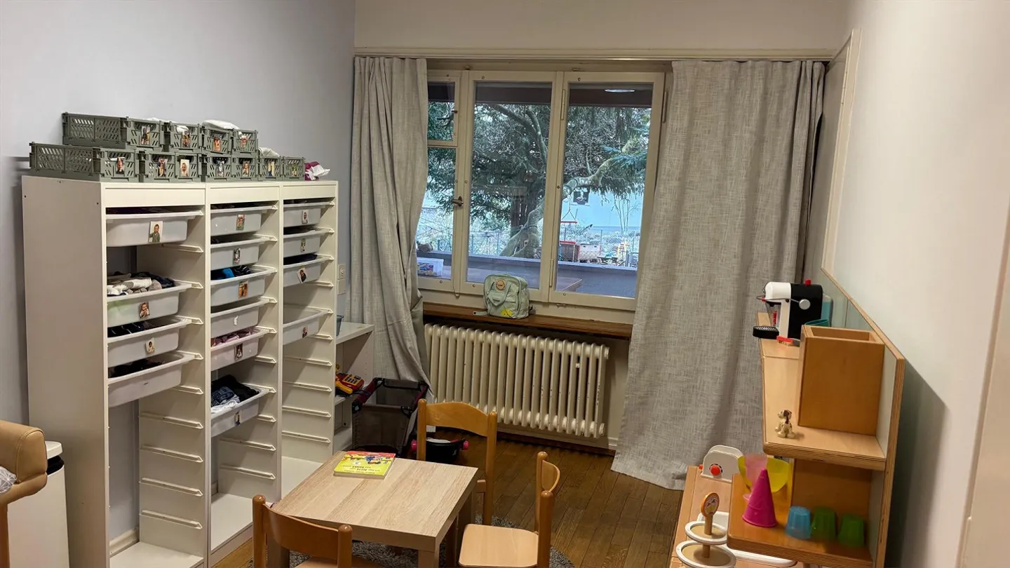 Maison individuelle de 10 pièces avec grand jardin et réserves d'utilisation - Photo 12 sur 29