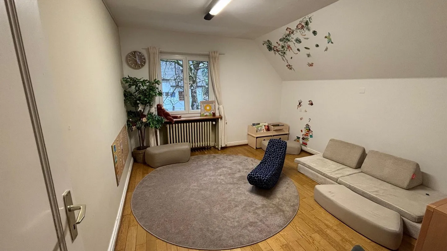 Maison individuelle de 10 pièces avec grand jardin et réserves d'utilisation - Photo 16 sur 29