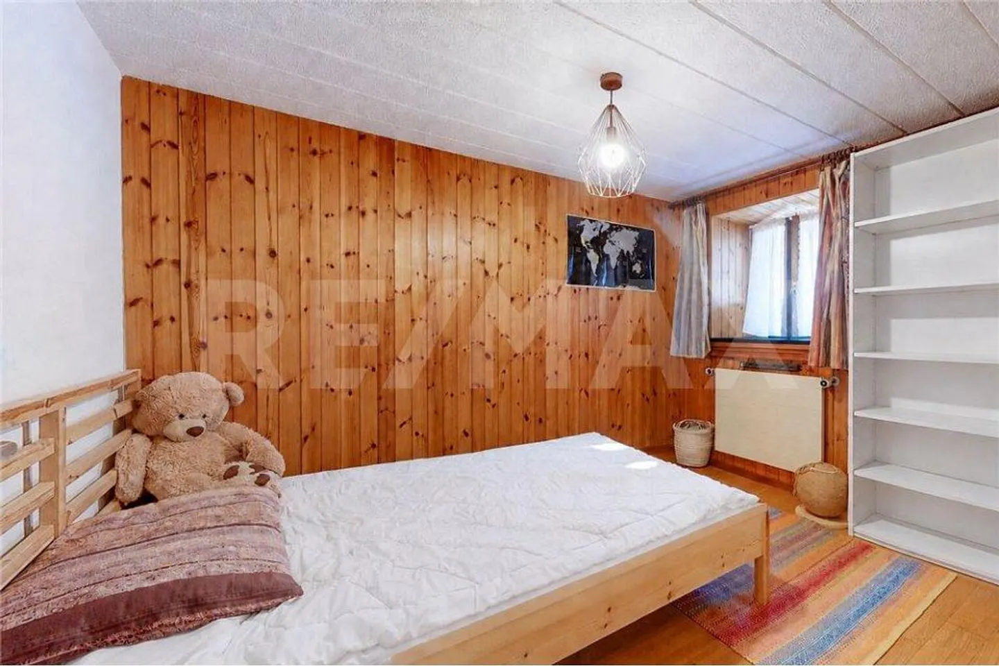 Spacious Mountain Apartment - Photo 13 of 13