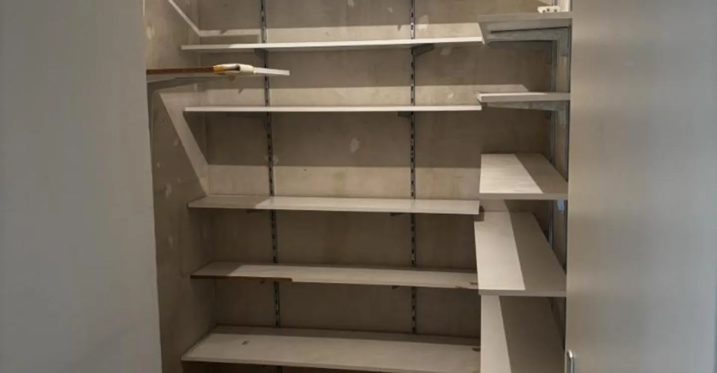 Spacious Apartment with View - Photo 11 of 12