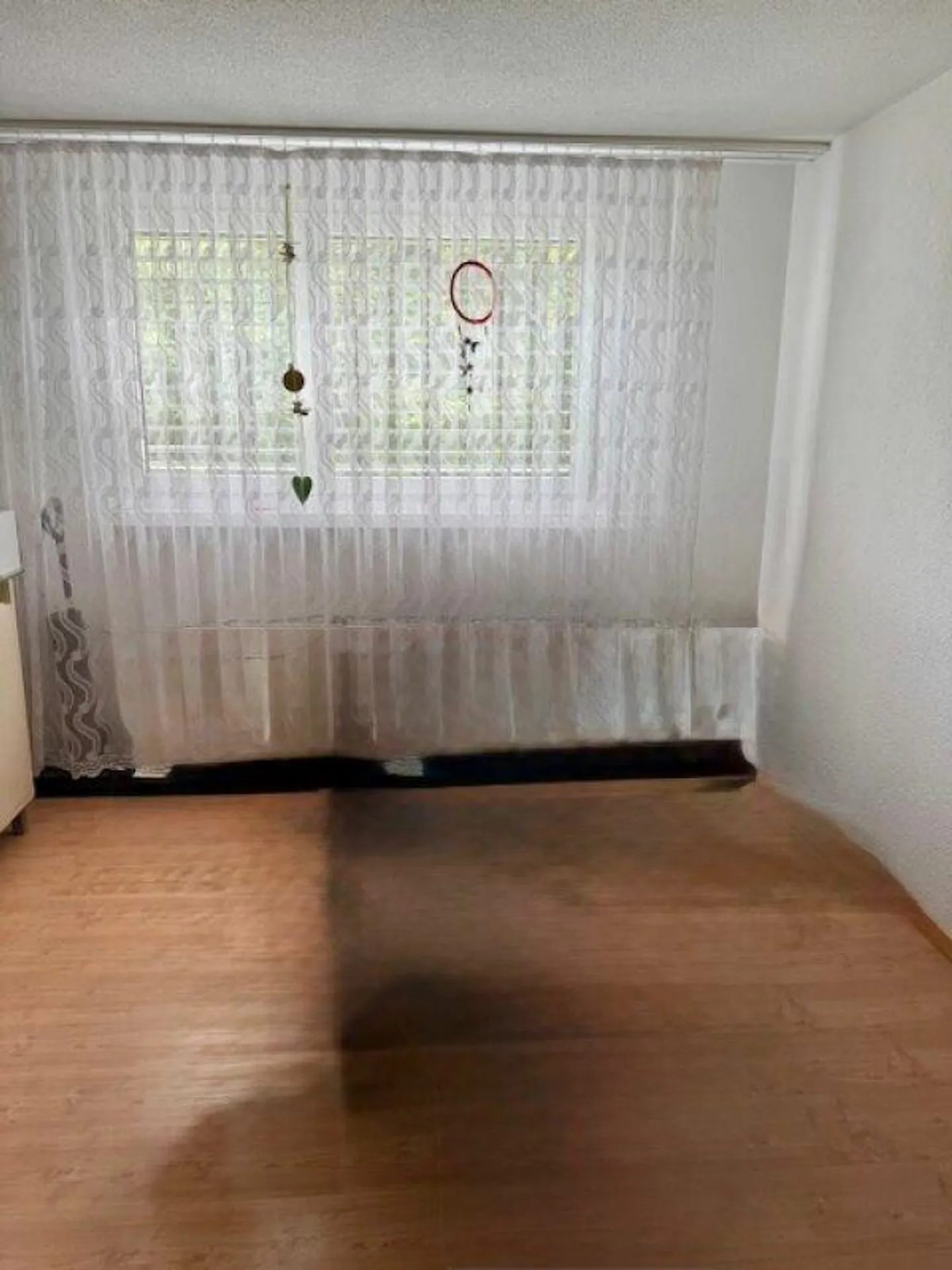 Appartamento di 4 stanze in posizione centrale con patio - Foto 4 di 6
