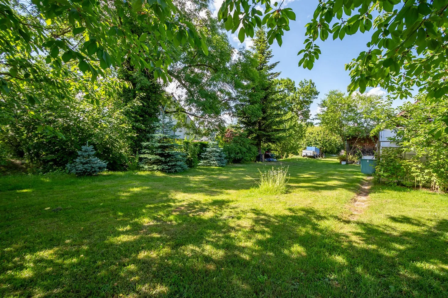 Residential house with idyllic surroundings, within walking distance from the Untersee - Photo 3 of 19
