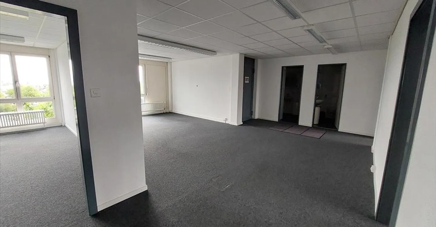 Spazio ufficio in affitto - Foto 3 di 6