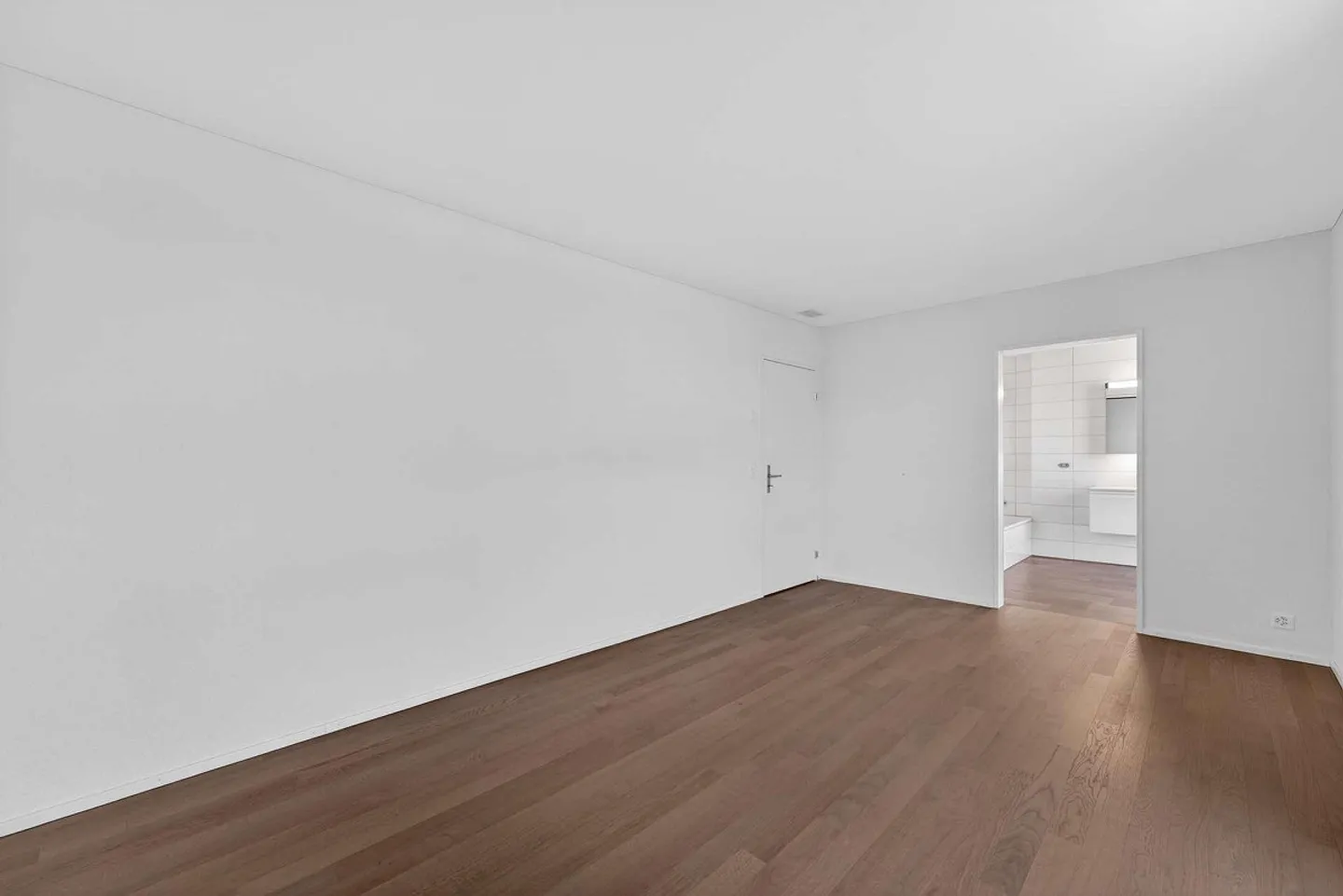 Arriver et respirer : Appartement moderne de 4,5 pièces avec vue dégagée... - Photo 4 sur 26