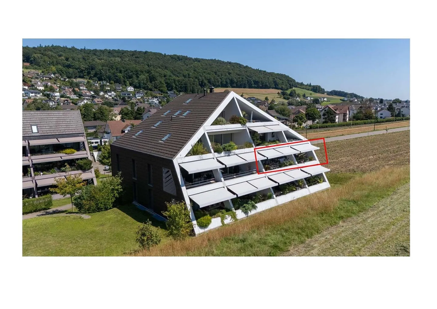 Arriver et respirer : Appartement moderne de 4,5 pièces avec vue dégagée... - Photo 11 sur 26