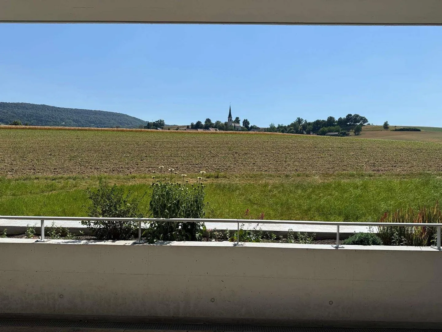 Arriver et respirer : Appartement moderne de 4,5 pièces avec vue dégagée... - Photo 8 sur 26
