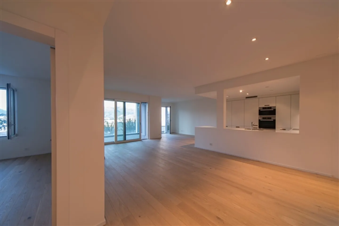 Appartamento di 4 stanze - Foto 8 di 13